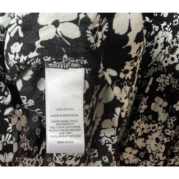 Express Black White Floral Strappy Tank Top Side Zip Medium - Picture 5 of 6